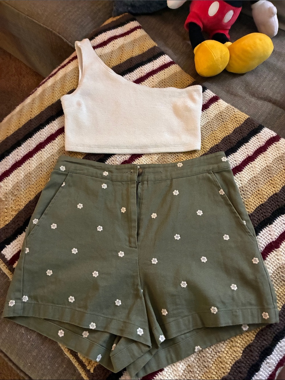 Olive Green Floral Embroidered Women’s Shorts